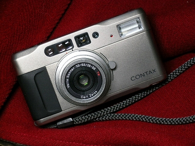 カメラ フィルムカメラ コンパクトカメラ：京セラ コンタックスＴＶＳについて その１