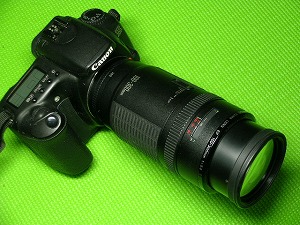 一眼レフレンズ：キヤノン ＥＦ１００～３００ｍｍＦ５．６ その１