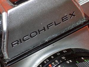 一眼レフカメラ：リコー リコーフレックスTLS401について