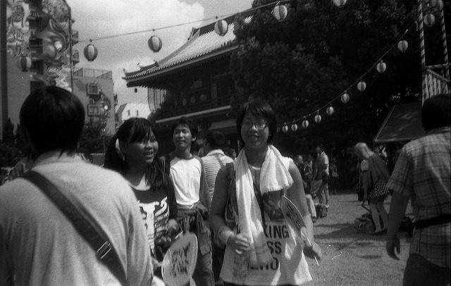 NikonEF100