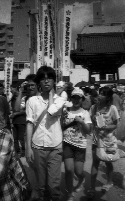 NikonEF100