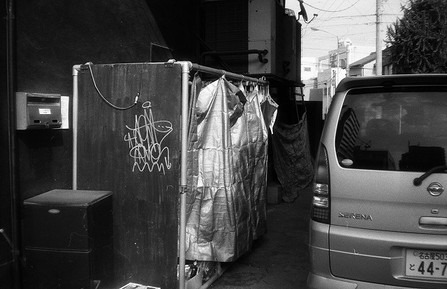 NikonEF100