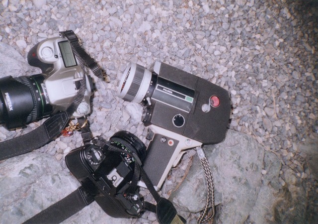 NikonEF100