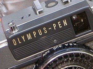 OLYMPUS PenEE-2