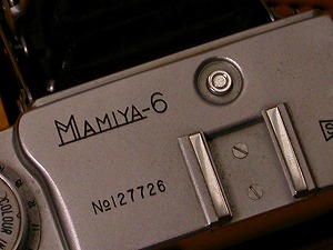 MAMIYA6