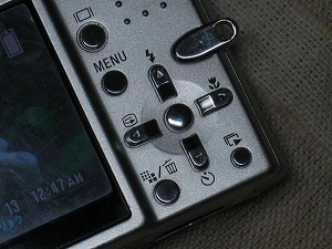 DSC-T9